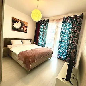 Apartament Quovadis, Otopeni